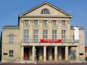NL1_Weimar_Theater